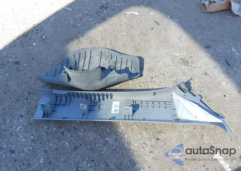 2018 Chevrolet Equinox Premier from USA, damaged, VIN 3GNAXMEV4JS535975